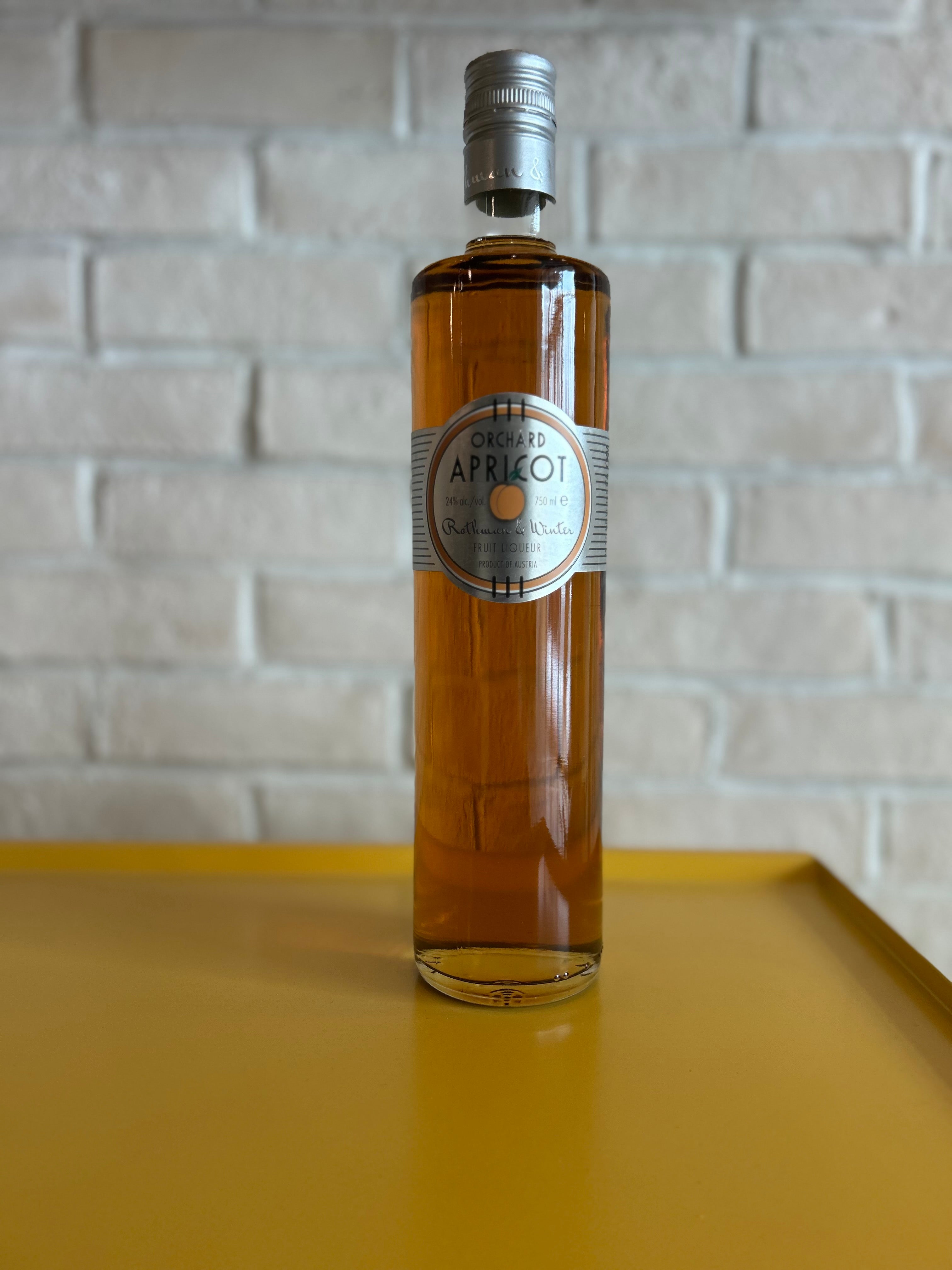 Rothman & Winter Apricot Liqueur 750 ml