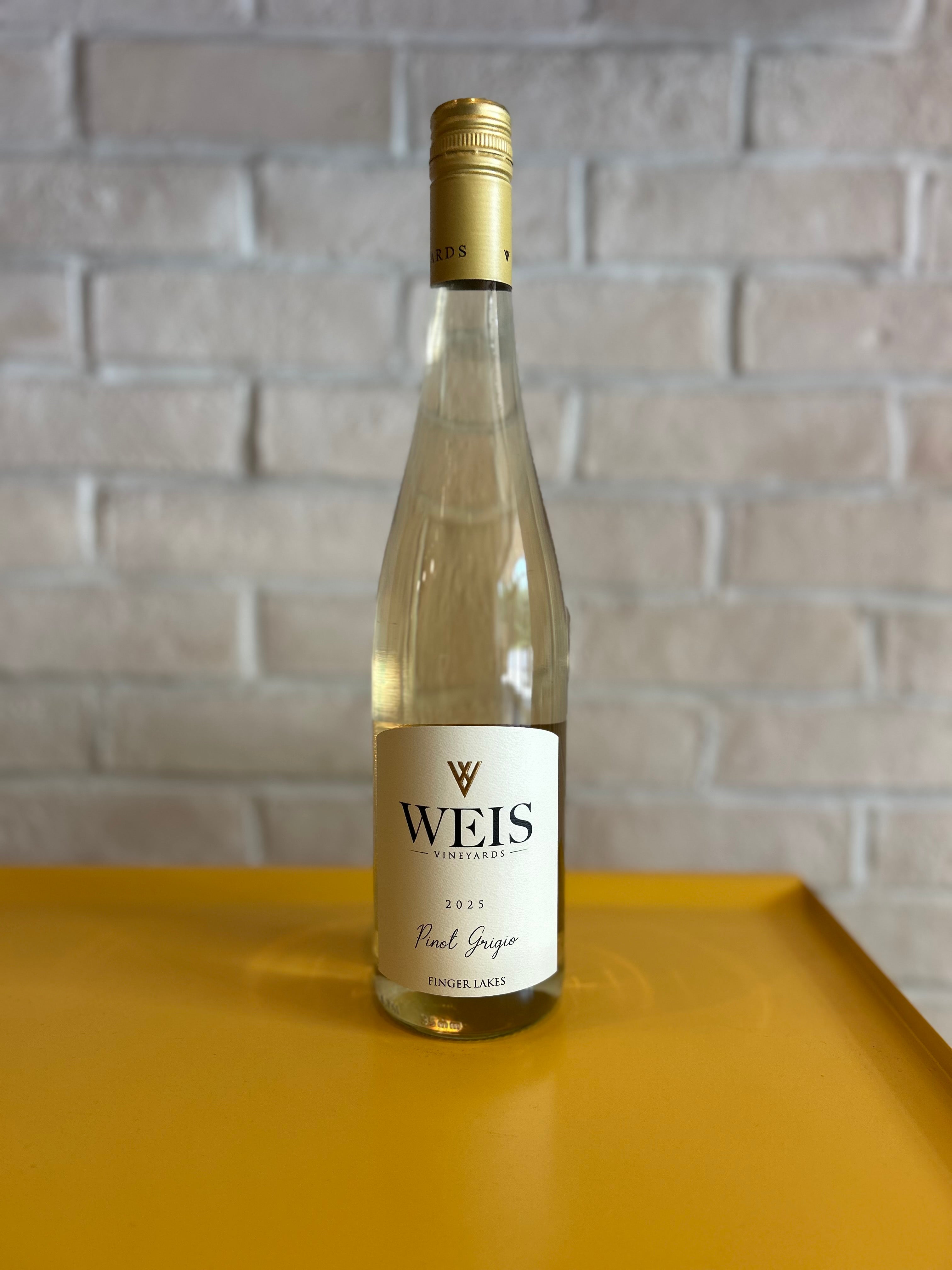Weis Vineyards Pinot Grigio 2025